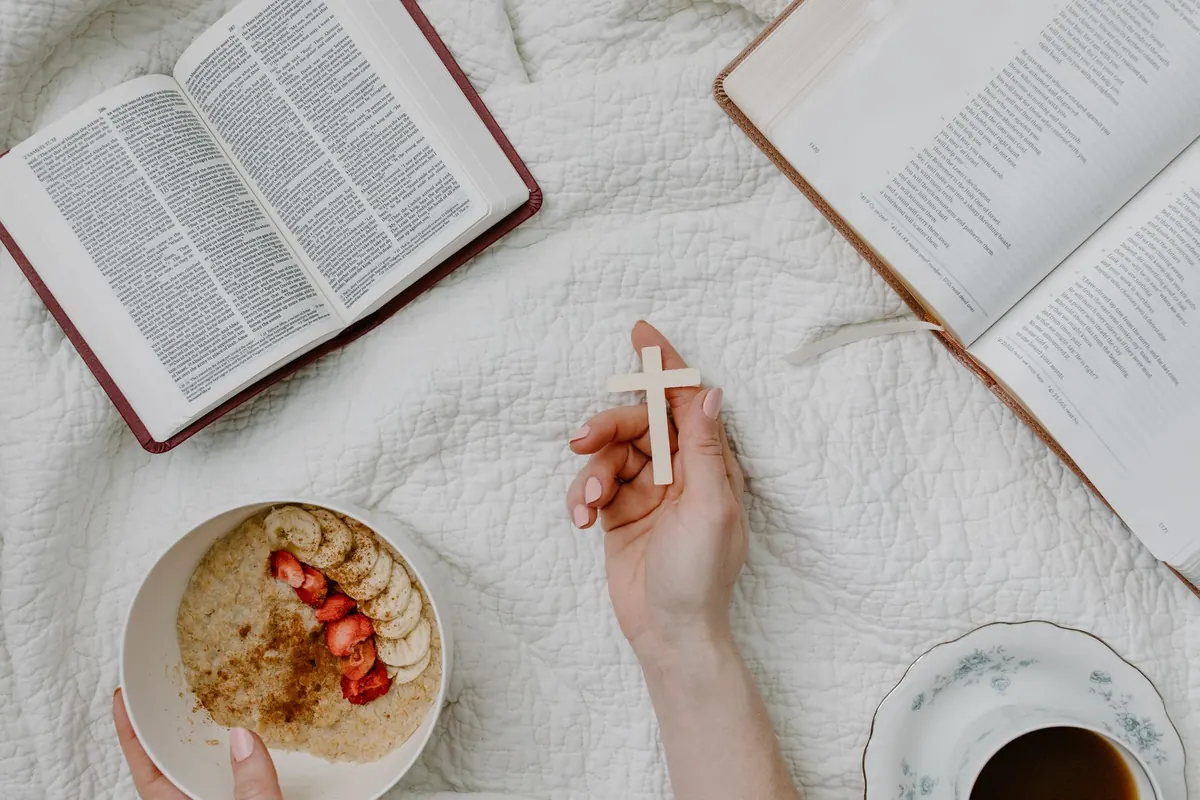 How to Start a Daily Bible Study Habit in 15 Minutes a Day